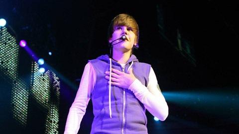 OFFICIEL ... Justin Bieber en concert en France en Mars 2011