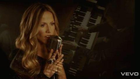 Sheryl Crow ... Son clip Sign Your Name, en duo avec Justin Timberlake