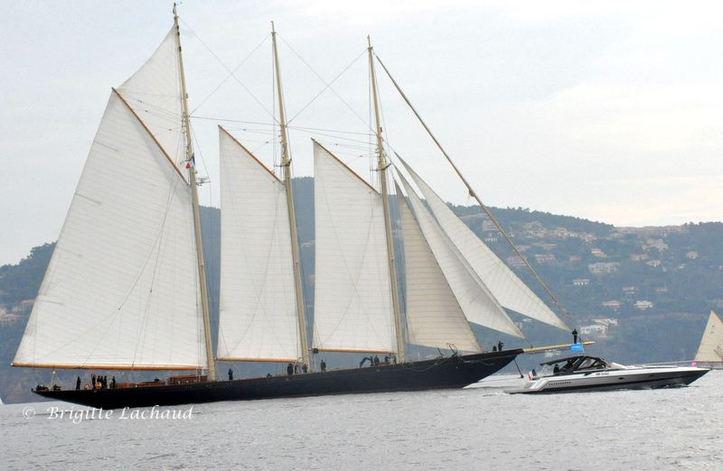 REGATES ROYALES DANS LA BAIE DE CANNES