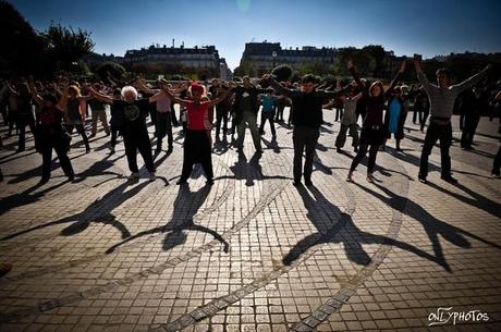 Flash-Mob pour la 8e journée mondiale contre la peine de mort. flashmob peine-de mort