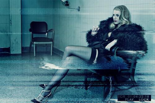 Blake Lively en prison pour Interview Magazine