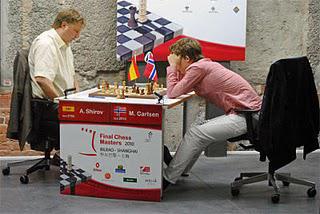 Echecs à Bilbao : ronde 3, Alexei Shirov 1/2 Magnus Carlsen © Photo site officiel