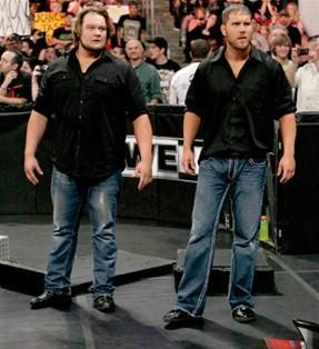 Les agresseurs de John Cena à Hell in a cell 2010