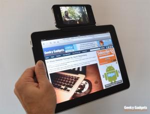 Un support iPhone pour iPad fait maison