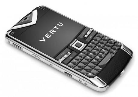 Vertu Constellation phone Image vertu constellation quest phone 550x386 Vertu Constellation Quest