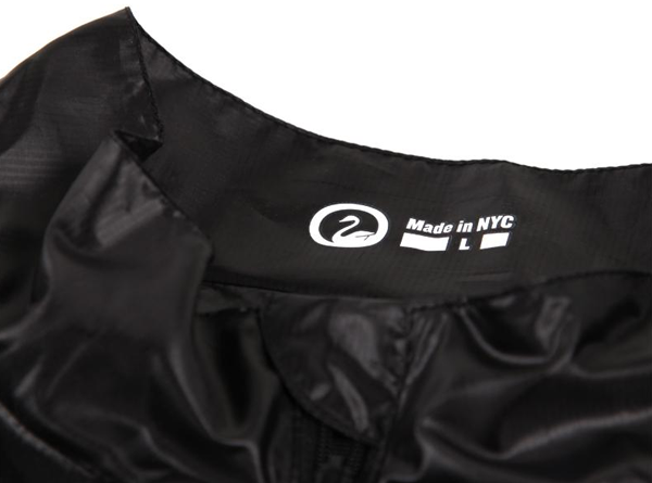 DQM X OUTLIER – PACKABLE HEAT WINDBREAKER