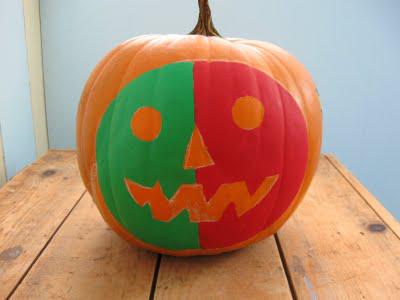 Des citrouilles peintes!