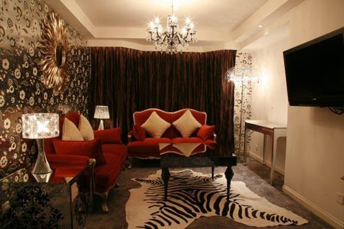 article-luxe-manor-salon-suite