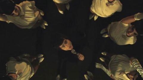 BB Brunes ... Le nouveau clip, Britty Boy