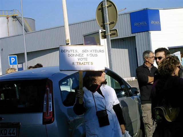 celui qui dit qui laid