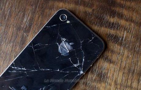 L’écran de l’iPhone 4 serait-il plus fragile que celui de l’iphone 3 GS ? L’écran de l’iPhone 4 serait-il plus fragile que celui de l’iphone 3 GS ?