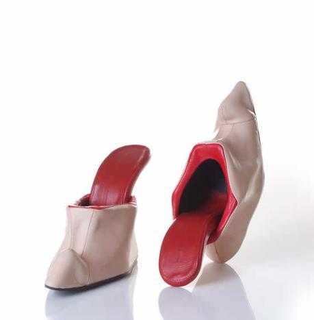 Les chaussures à talons décalées et design de KOBI LEVI - Paperblog
