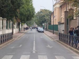 Lycée d'Arsonval La jeunesse est dans la rue oui, mais pour quoi faire ?