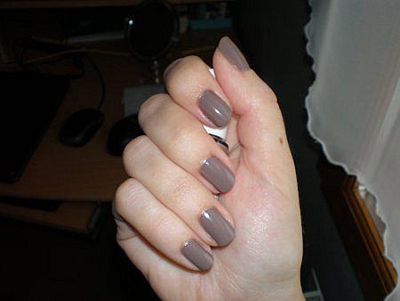 Posh Polish For Ladylike Nails - Eyeko