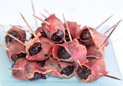 Pics apéro pruneaux bacon