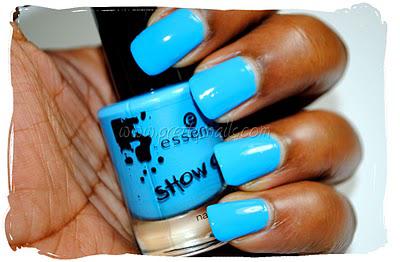 Show Off Trend Collection by Essence