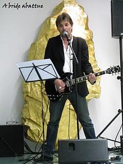 Christophe Fiat en performance au Centre culturel Vuitton