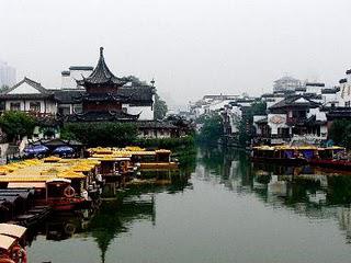 Echecs à Nanjing : Les canaux de la ville