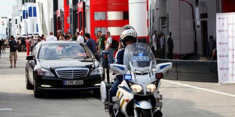 Ecclestone ne s'arrêtera pas