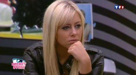 Secret Story 4 ... Amélie s'énerve sur Stéphanie Secret Story 4 ... Amélie s'énerve sur Stéphanie