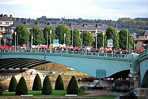 retraite-manif-rouen-pont-syndicats.jpg