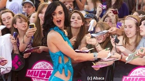 Katy Perry ... elle se verrait bien au cinéma avec ou sans Russell