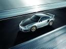 2010_Porsche_911_GT2-RS_01