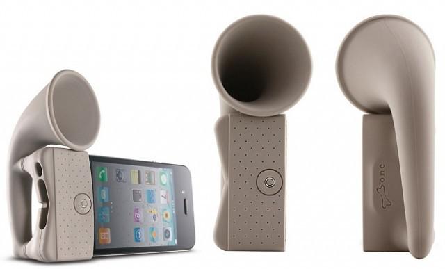 Bone Horn Stand transforme votre iPhone en un Gramophone...