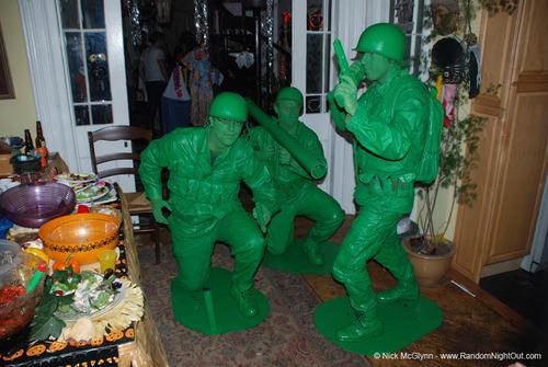 toy-army-man-costumes.jpeg