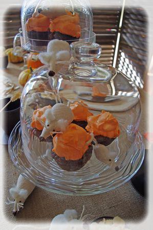 Au secours....J'suis envahie par des petites souris... halloween_013_modifi__1