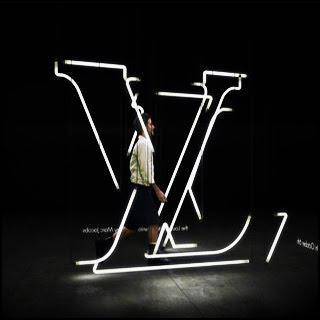 Un défilé Louis Vuitton à 360° ?