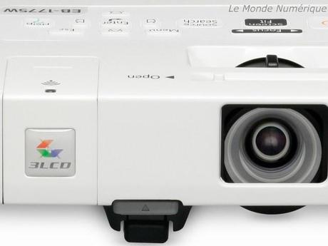 Quatre nouveaux vidéoprojecteurs Epson pour les présentations