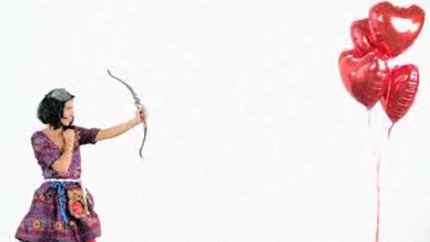 Jenifer ... le clip de son nouveau titre Je Danse est là