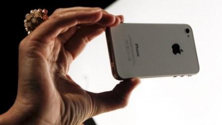 L’iPhone 4 blanc deviendrait-il une légende?