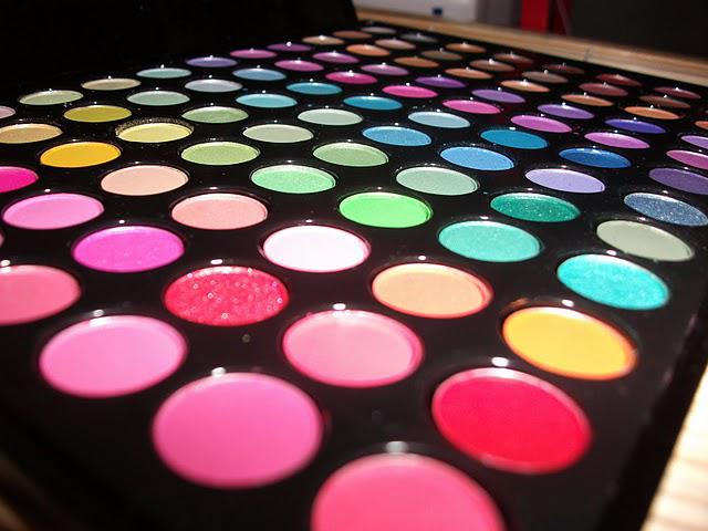 Palette 96 fards de Fraulein 38