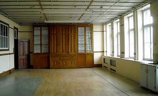 Dans les vestiges du vieux couvent de Roberval