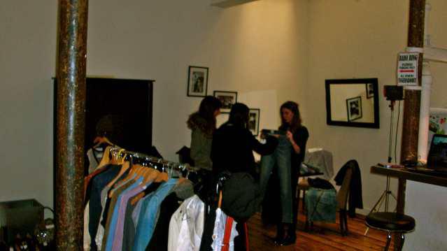 Image and video hosting by TinyPic