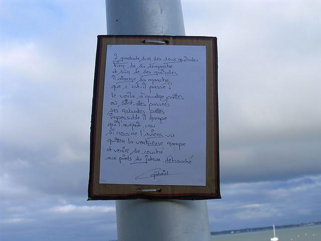 vide-grenier and  revue de presse