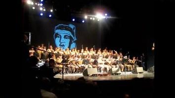 Concert choeurs de l'armée rouge et les Chjami Aghjalesi à Bastia. Regardez !