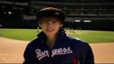 Justin Bieber ... Place au clip acoustique de Never Say Never
