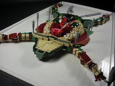 Dissection de grenouille .... en Lego
