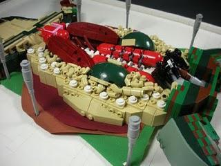 Dissection de grenouille .... en Lego