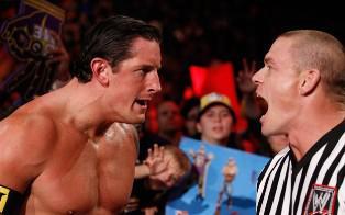 John Cena s'oppose à Wade Barrett