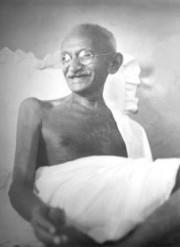 Gandhi_smiling_1942