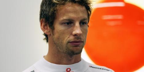 Jenson Button visé par un groupe armé à São Paulo