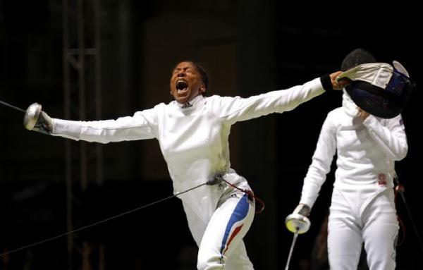 La pointe de l'épée Française ...