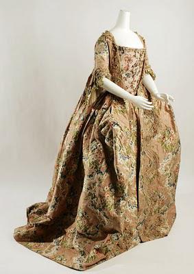 Louis XVI -  Le Saviez Vous?  Mode- Les Robes