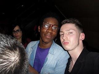 Photos avec toute l'équipe de la webreal TV d'Mrik