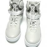 Marc-Jacobs-High-Top-Sneakers-3