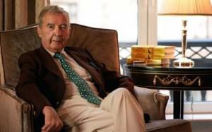 Décès du romancier britannique Dick Francis